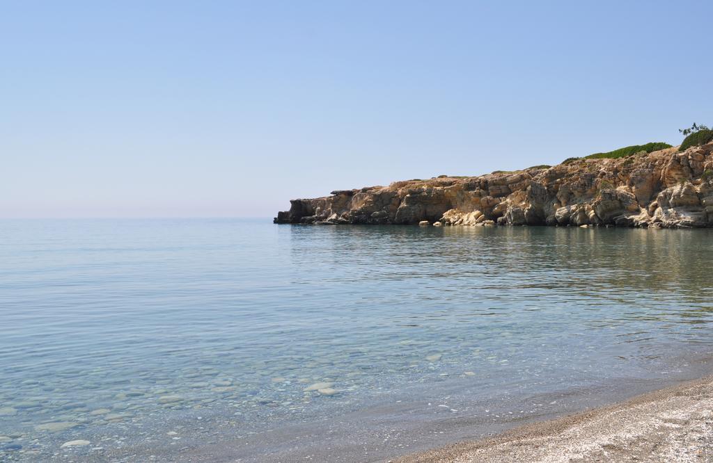 Beachfront Villa On Crete - Kirvas, Member Of Pelagaios Villas Koutsounari Room photo